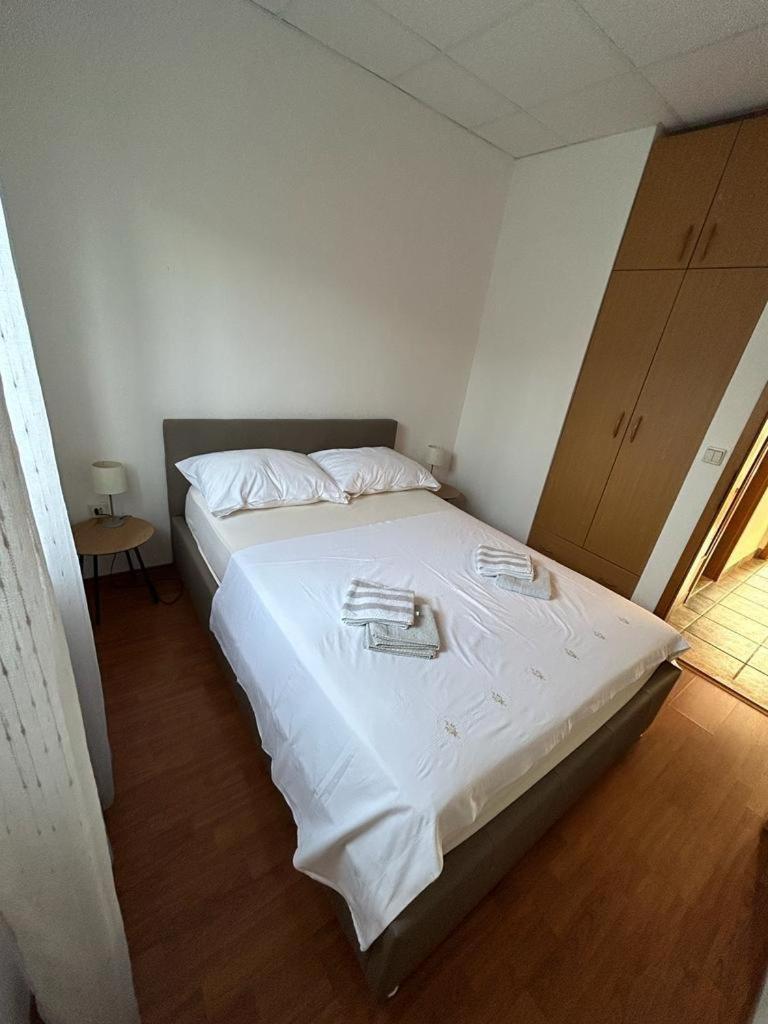 Apartments By The Sea Slatine, Ciovo - 1128 Chambre photo